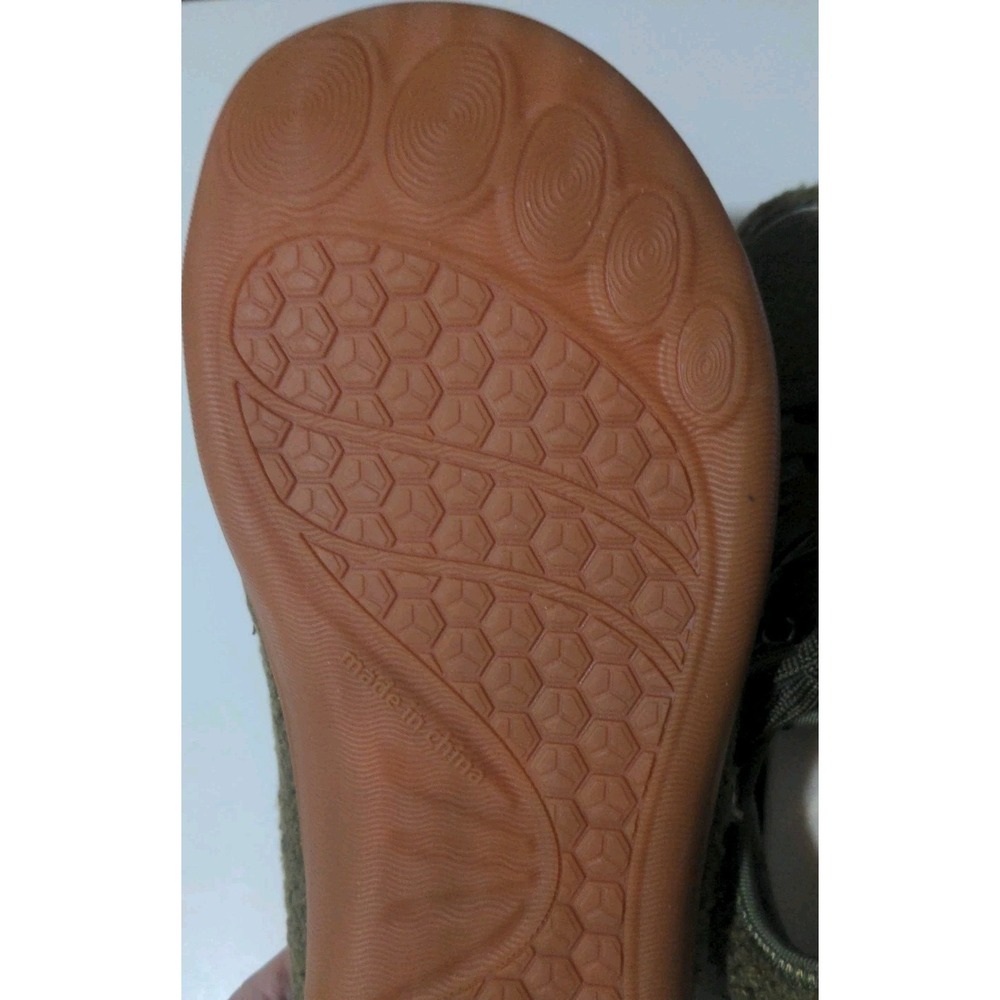 Men's Slip On Light Green Walking Shoes. Size 10 NWT - Picture 6 of 6